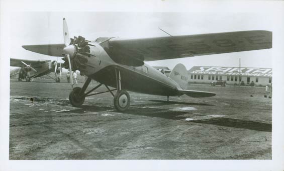 Lockheed Vega NC658E, Pre-1930 (Source: Kalina) 