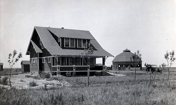 The Angell’s Farmhouse And Barn, Plains, KS (Source: Angell Family)