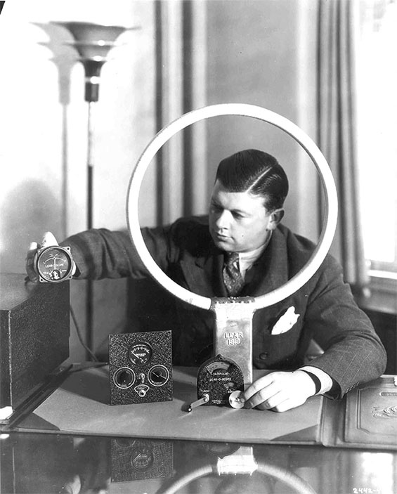 Bill Lear WIth His Radio Compass, 1935 (Source: Link)