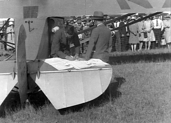 Lindbergh and Documents on the Horizontal Stabilizer