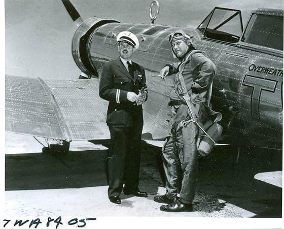 D.W. Tomlinson (R) With Frank Busch, Date & Location Unknown (Source: Underwood)