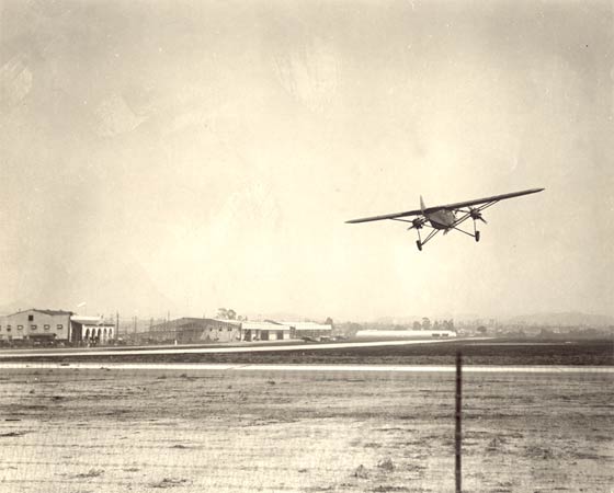 NC302E Take-off, Date & Location Unknown (Source: Bach)