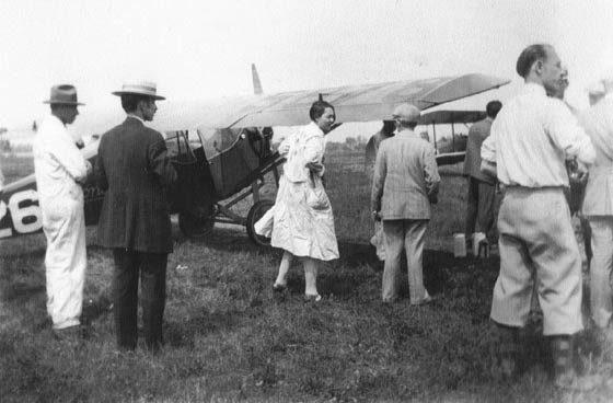 Phoebe Omlie in front of NC5878, June 30, 1928 (Source: Tretter)