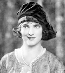 Pricilla Dean, Ca. 1920s (Source: Web)