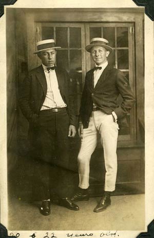 Albert (L) and Clarence Bragunier