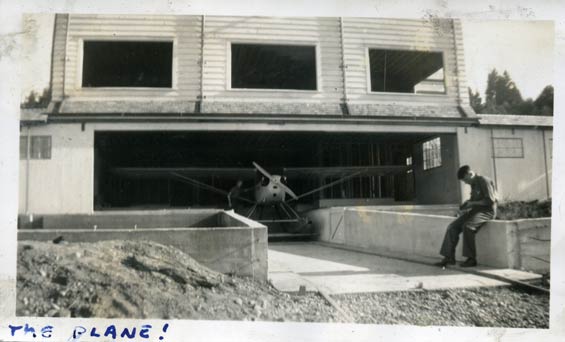 Built-in Basement Hangar for Taylorcraft on Floats, Ca. Late 1930s (Source: Ringhoffer via Woodling)