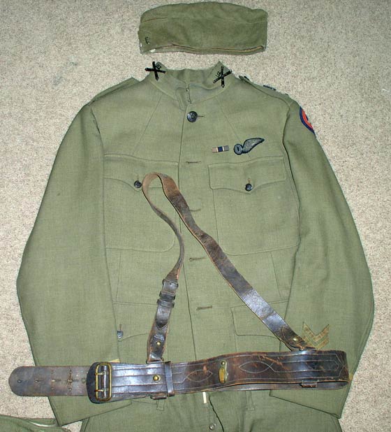 Bill Jamison's WWI Uniform, Top (Source: Bolle)