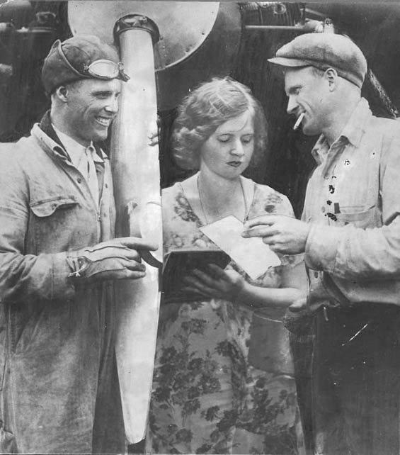 Walter, Irene and Albert Hunter, Ca. 1930 (Source: Heins)