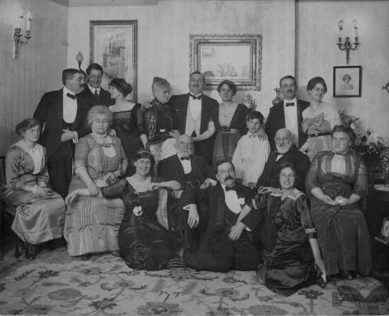 Bessie (Kohlberg) Owen, Far Left, Seated, and Her Extended Family, June 12, 1913, London (Source: Family)