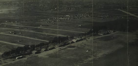 Clover Field, Santa Monica, CA, 1928 (Source: Ranaldi Family)