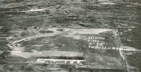 Wold-Chamberlin Field, 1933