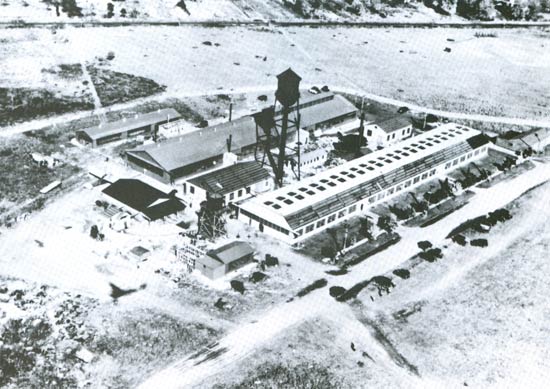 Fairchild Factory at Farmingdale, LI, NY, October 29, 1927