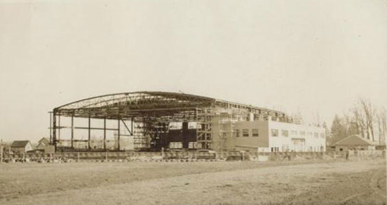 Hangar Under Construction, Rochester, NY Airport, Ca. Mid-Late 1930s (Source: Russell) 