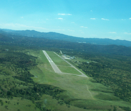 Final Approach, Nogales, Runway 21, September, 2002