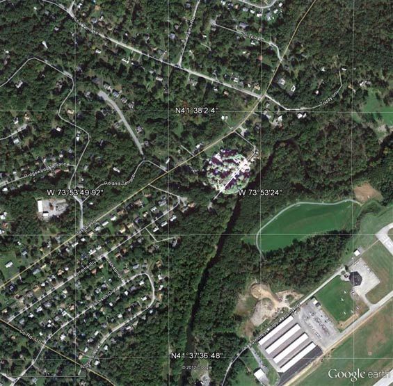 Location of "New Hackensack Airport" vis a vis Poughkeepsie Municipal Airport (POU) Source: Google Earth)